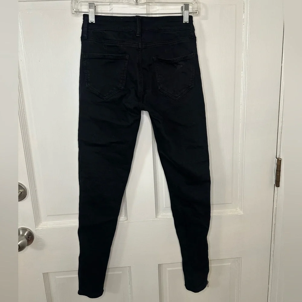 Wishlist Black Skinny Jeans with Zipper Accents - Picture 4 of 8